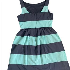 EUC Junior’s Size 13/14 Gray & Aqua Striped Dress.